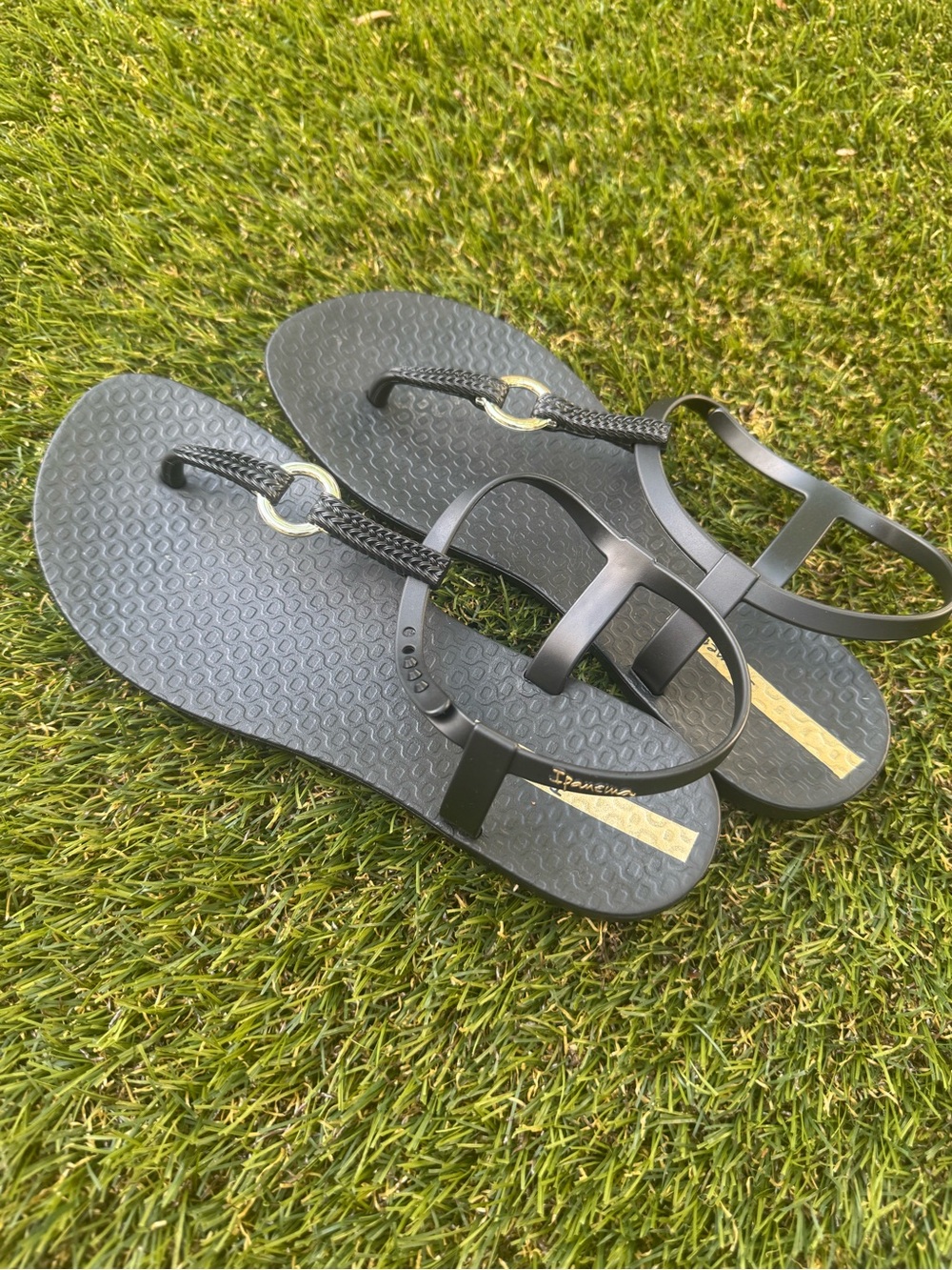 Ipanema flip flops T-Strap